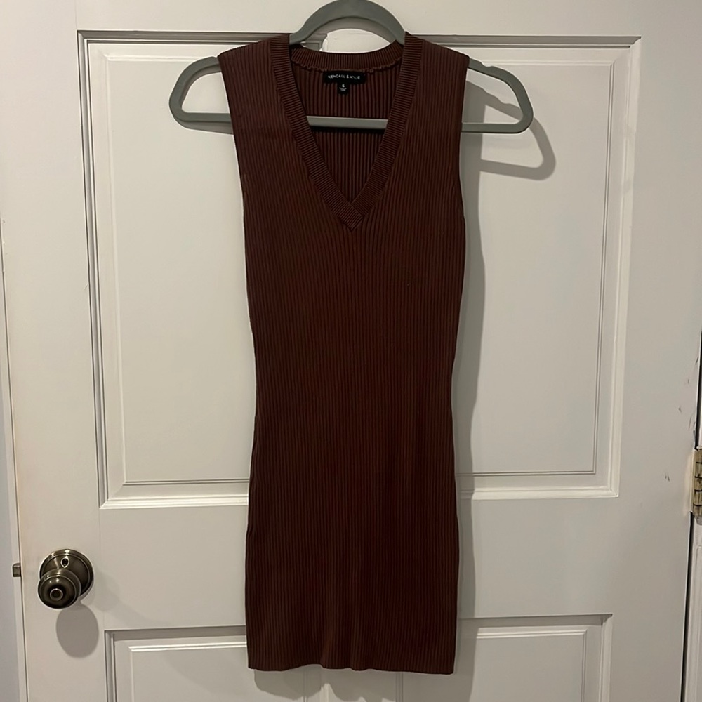 Brown dress